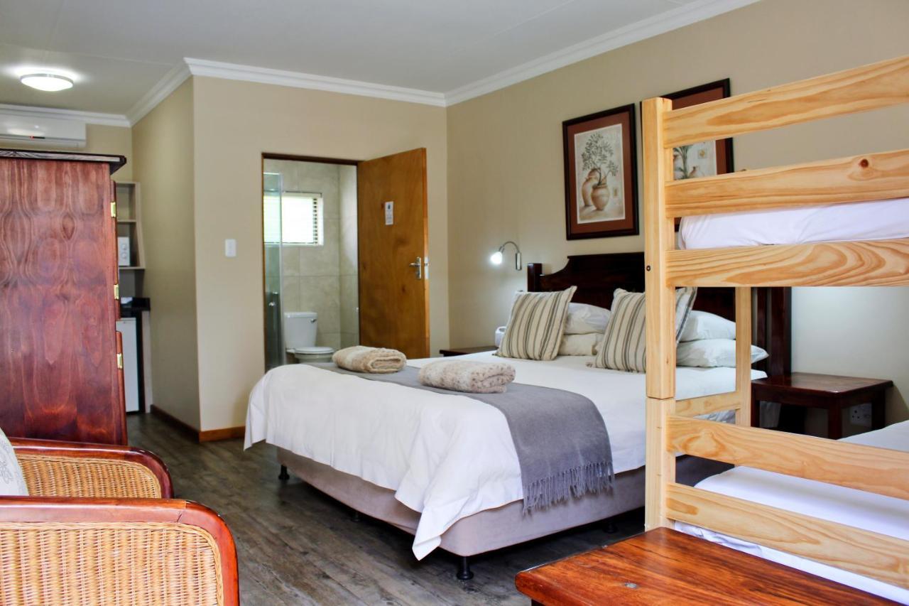 17 On Bird Guest House Beaufort West Exteriér fotografie